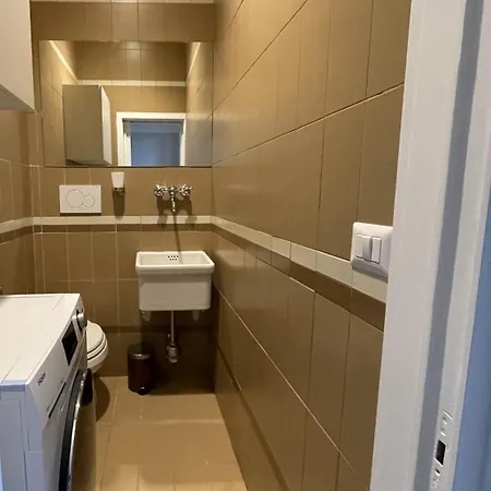 Apartment Maresi Rome